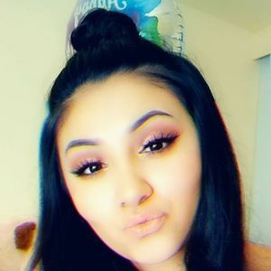 Meet your Posher, Luz